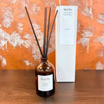 Wild Fig & Grape Apothecary Reed Diffuser