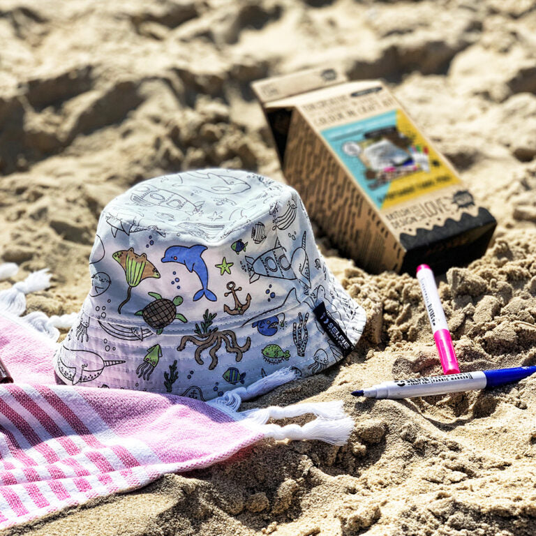 Turtley Awesome Reversible Colour in Beach Hat (7-10 years)
