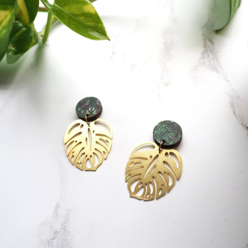 Monstera Drop Earrings - Gold